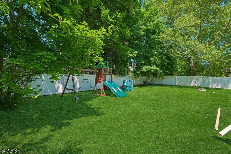 215 Exeter Way Hillside, NJ 07205 - Photo 34 of 34