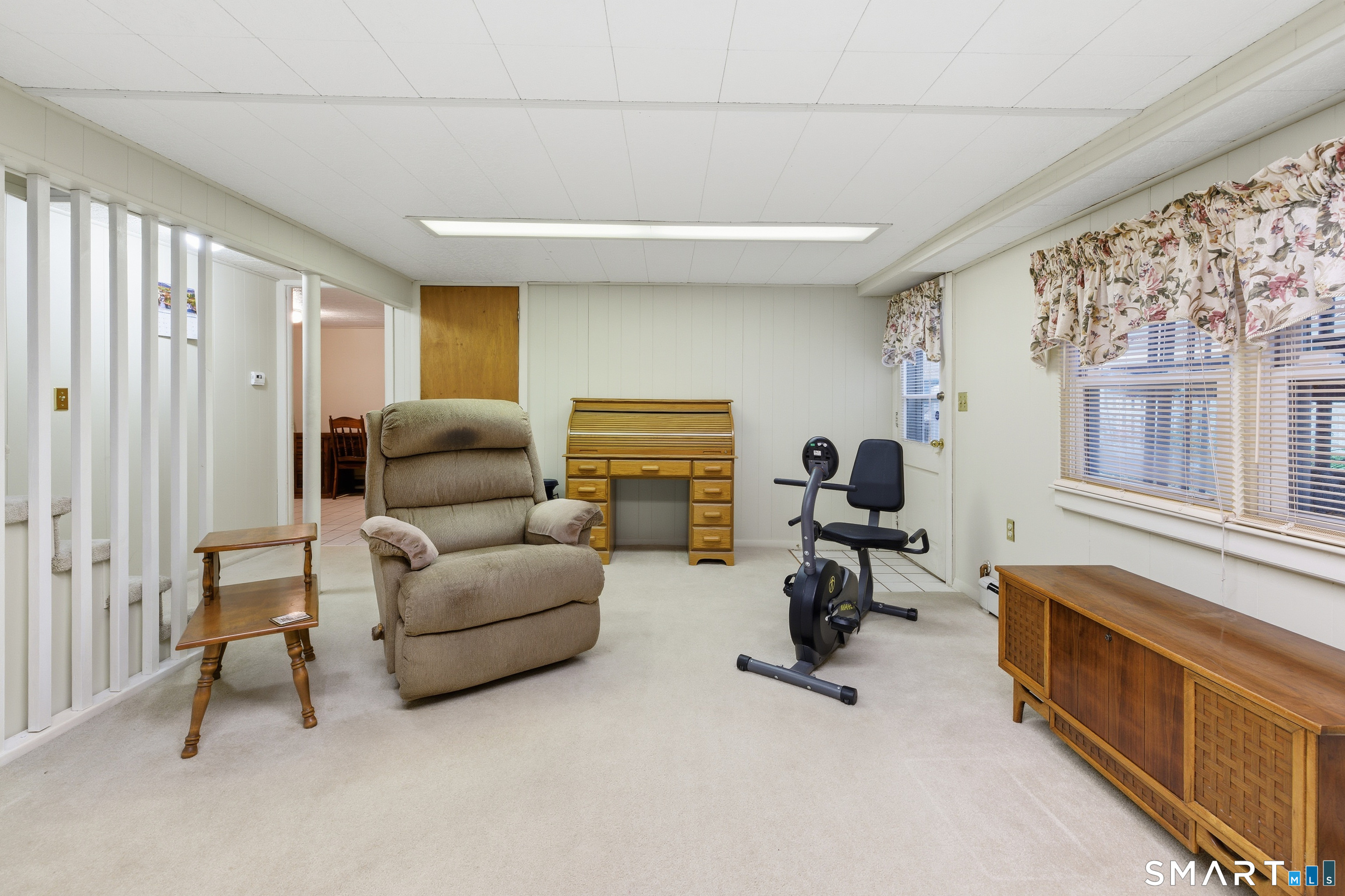 32 Richard Road Ledyard, CT 06335 - Photo 25 of 32 a living room with furniture and a gym