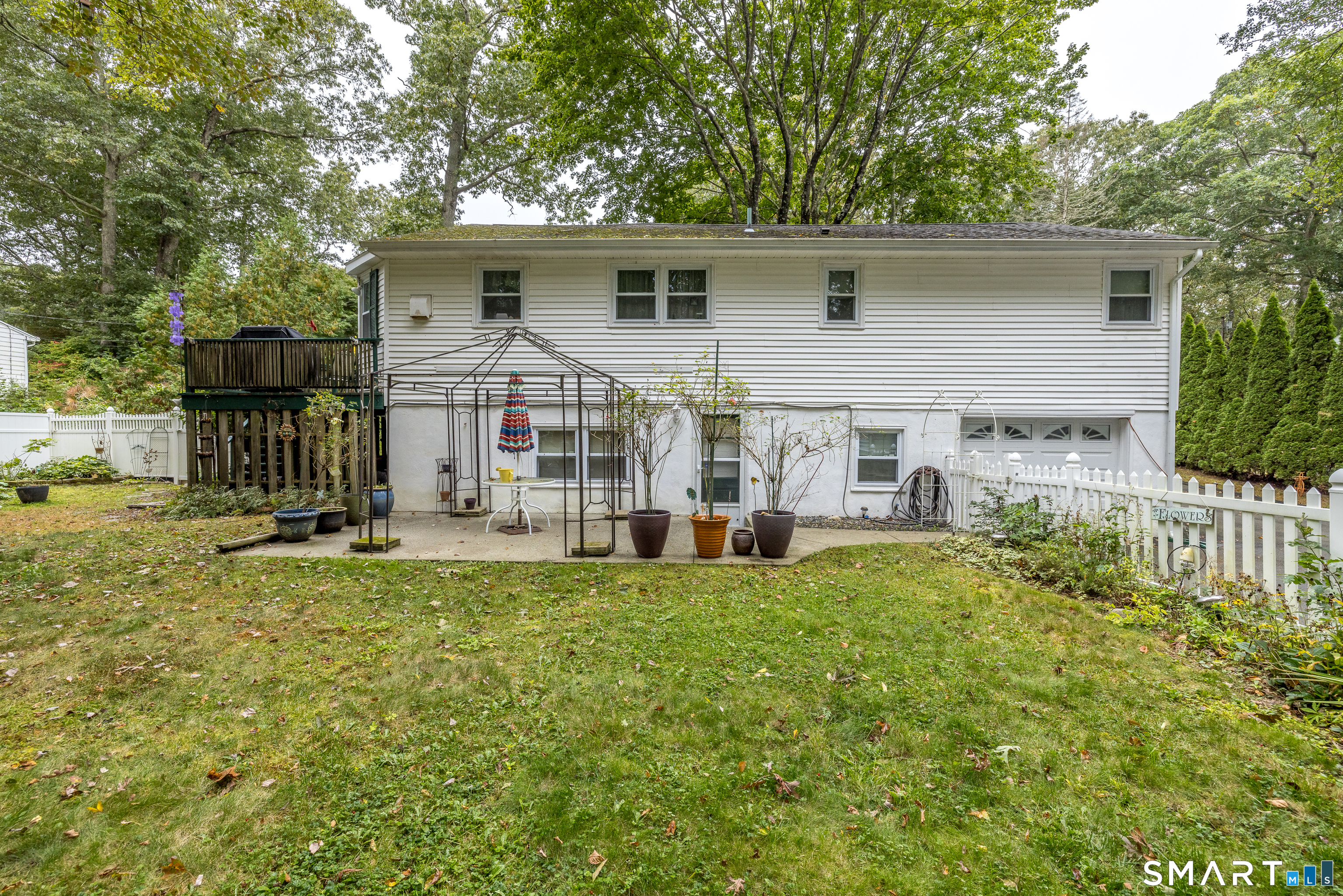 32 Richard Road Ledyard, CT 06335 - Photo 6 of 32 a front view of a house with a yard
