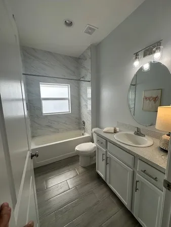 $2,200 | 1685 22nd Avenue Southwest, Vero Beach, FL 32962