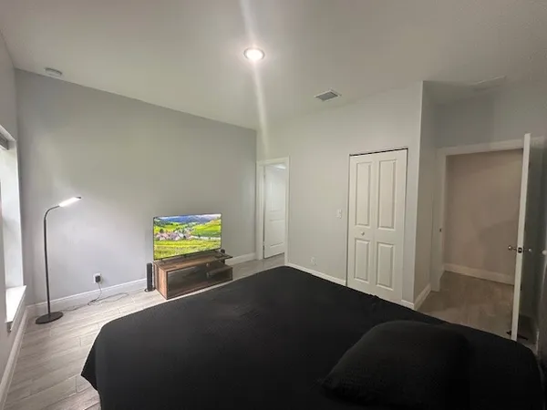 $2,200 | 1685 22nd Avenue Southwest, Vero Beach, FL 32962
