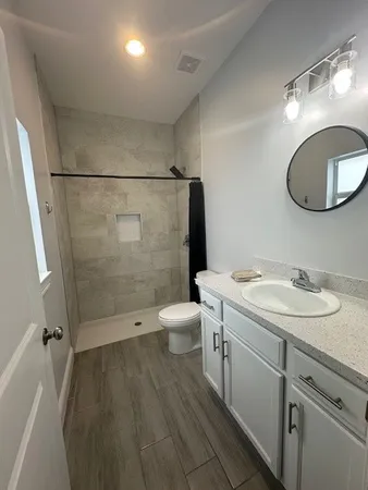 $2,200 | 1685 22nd Avenue Southwest, Vero Beach, FL 32962