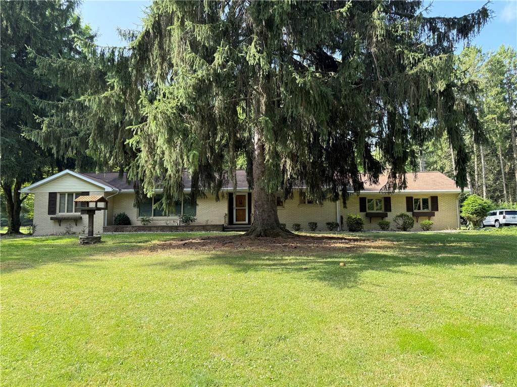 397 Hadley Road Greenville, PA 16125 - Photo 1 of 37