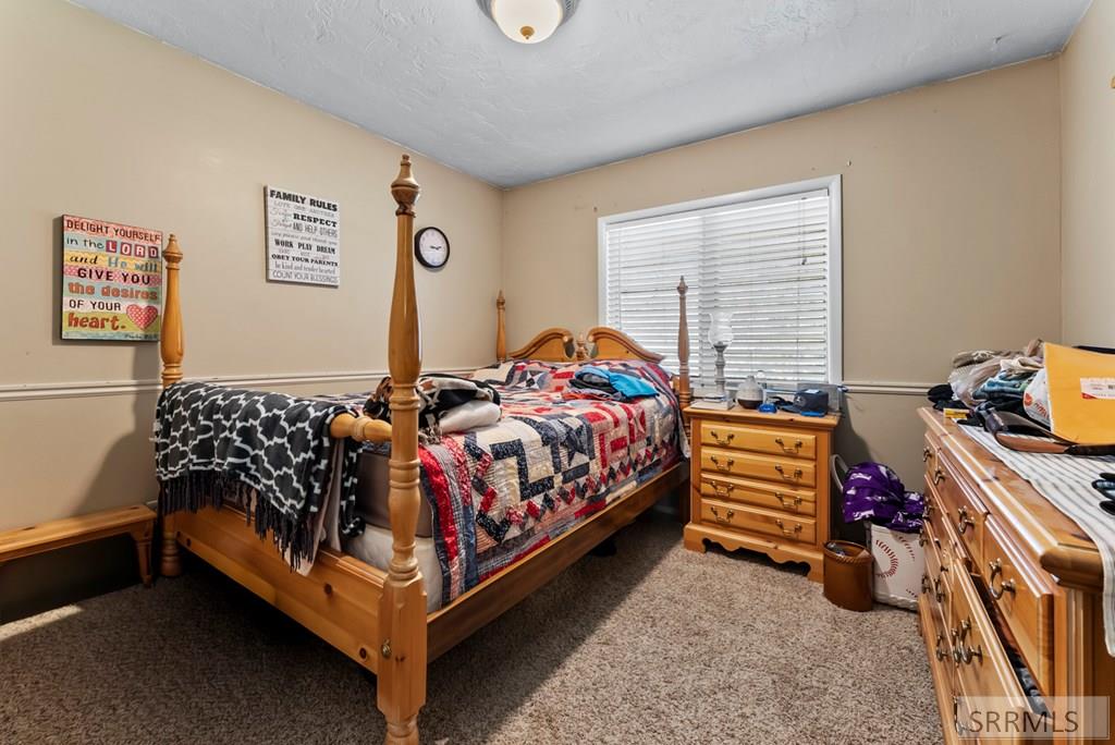 6685 East Iona Road Idaho Falls, ID 83401 - Photo 17 of 59