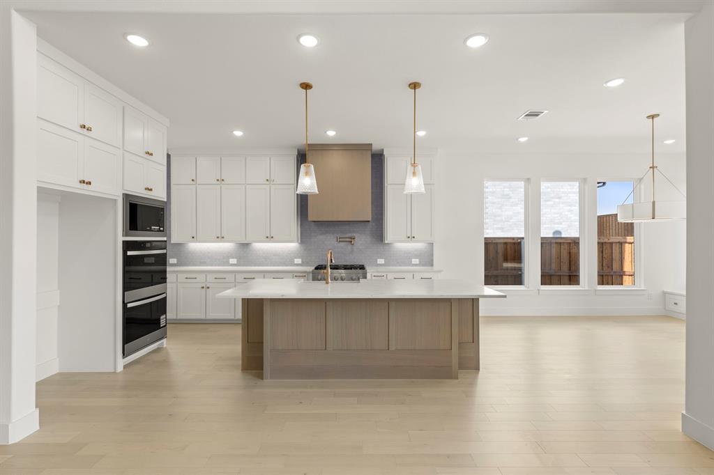 3728 Meander Way Prosper, TX 75078 - Photo 13 of 39 22. 3728 Meander - Kitchen