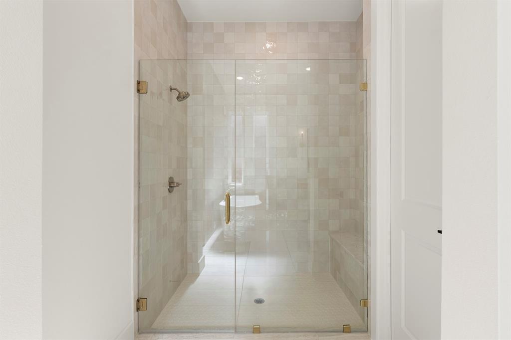 3728 Meander Way Prosper, TX 75078 - Photo 24 of 39 35. 3728 Meander - Bath (3)