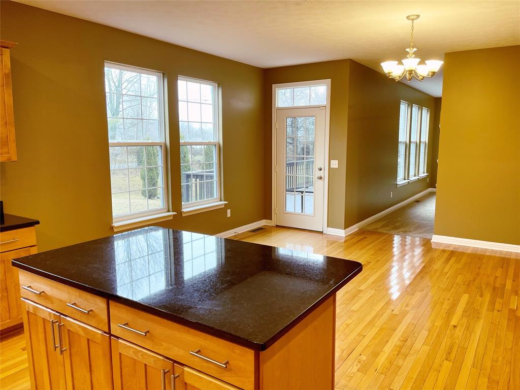 3804 Jonathan Ridge Columbus, IN 47201 - Photo 12 of 46 Gallery Image 12