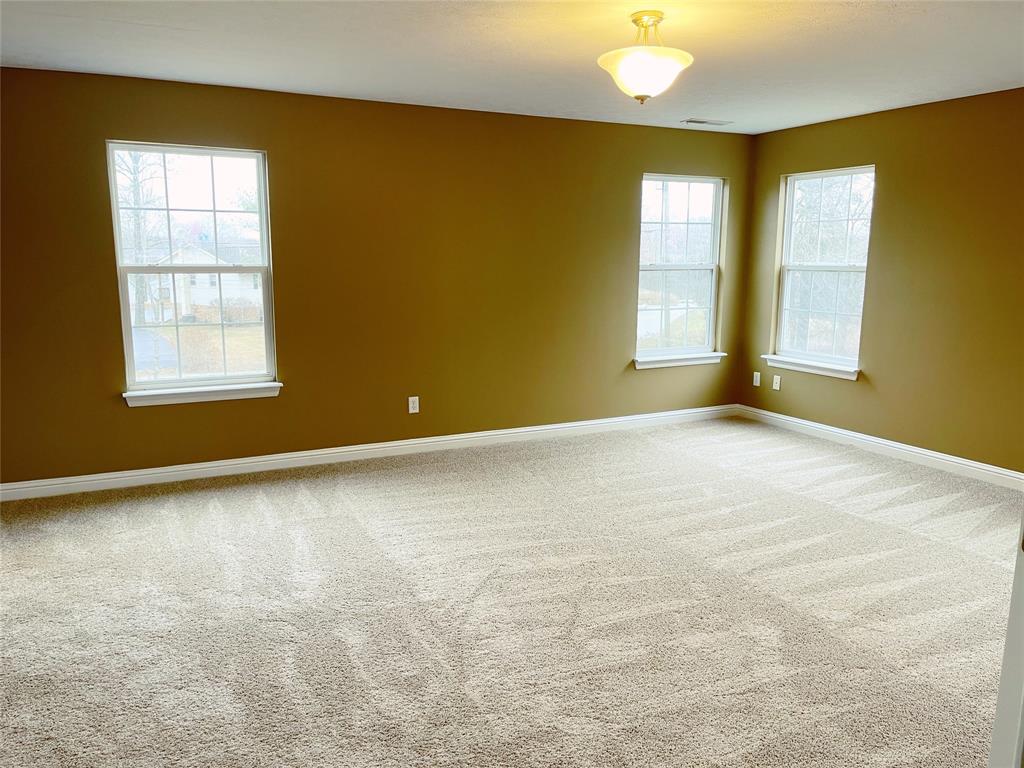 3804 Jonathan Ridge Columbus, IN 47201 - Photo 17 of 46 Gallery Image 17