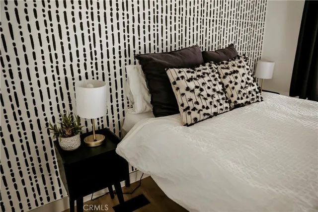 a view of a garden with a tree