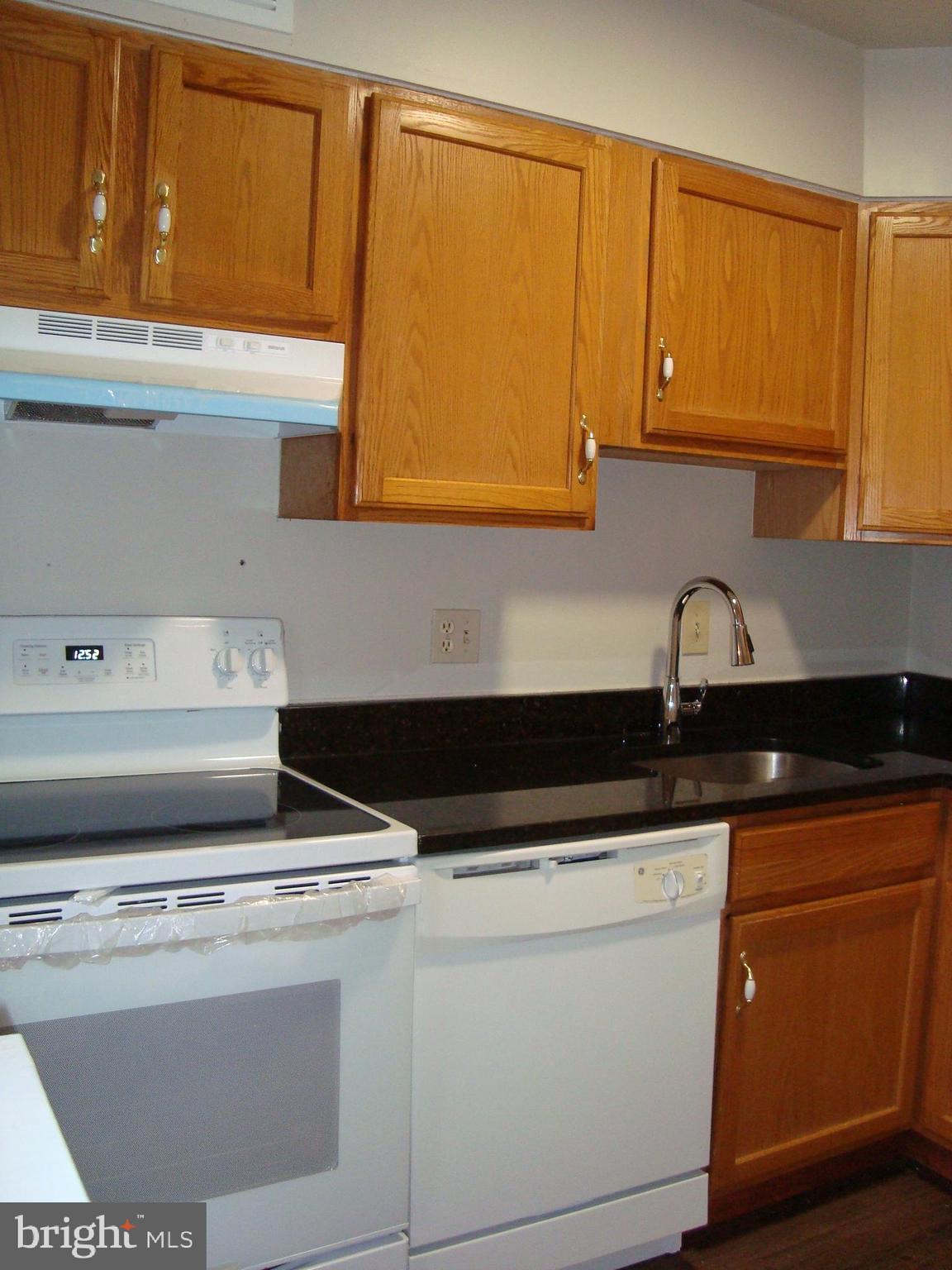 3210 Spartan Road, Unit 3B1 Olney, MD 20832 - Photo 7 of 33 Gallery Image 7