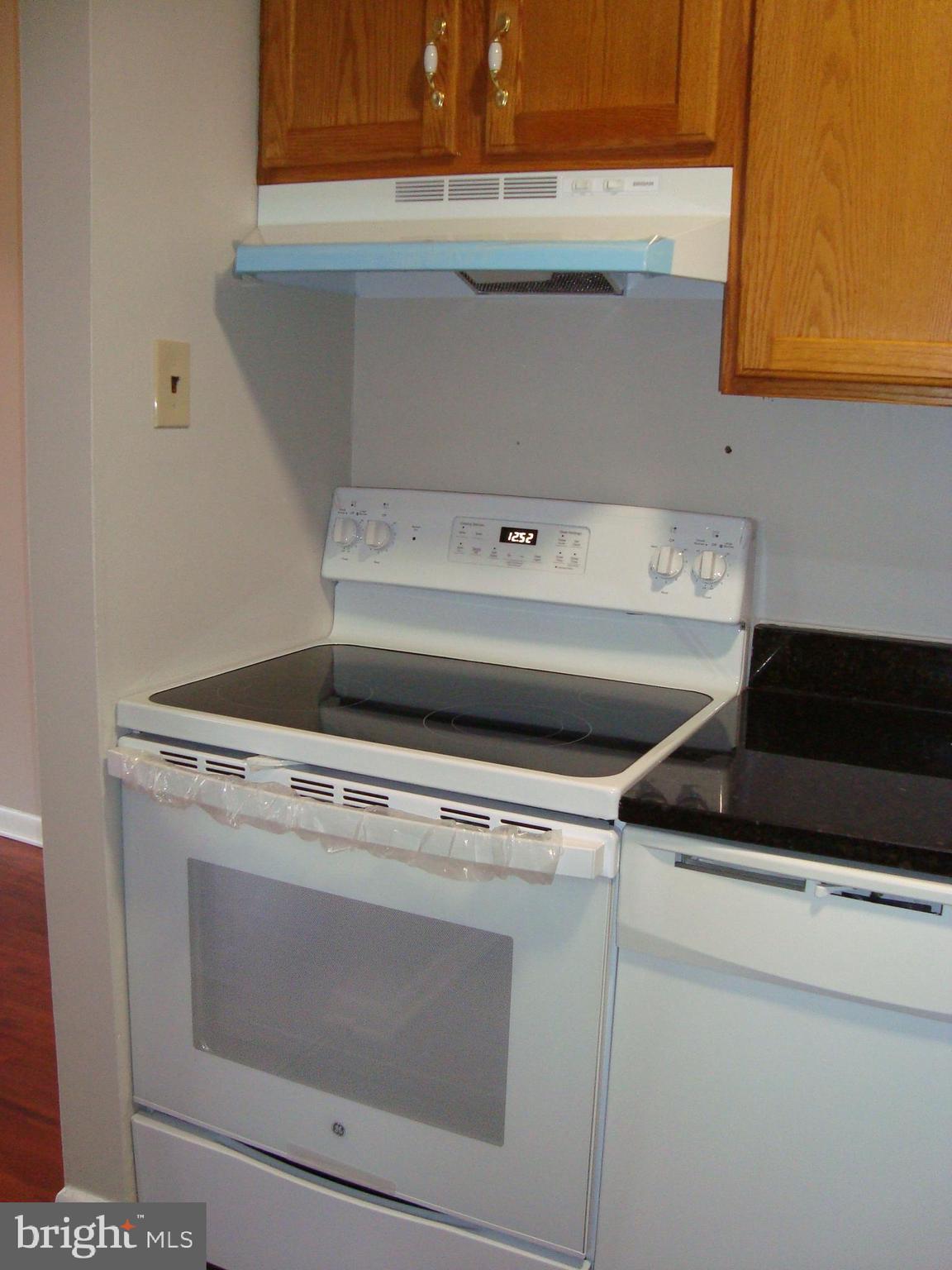 3210 Spartan Road, Unit 3B1 Olney, MD 20832 - Photo 9 of 33 Gallery Image 9