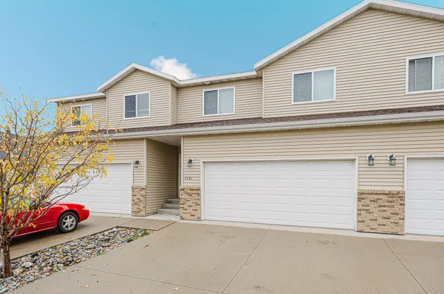 $268,000 | 4281 Estate Drive South, Fargo, ND 58104