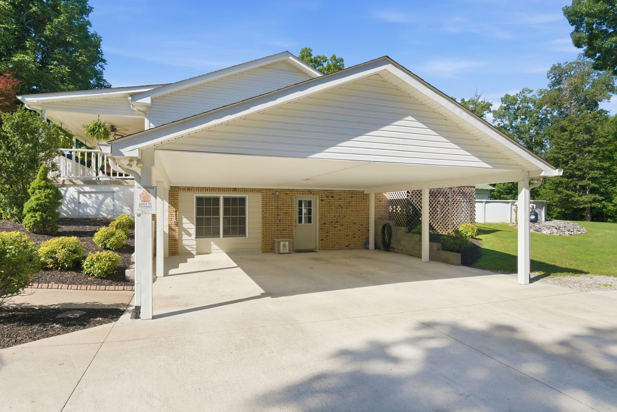 1170 Liberty Road Charlotte, TN 37036 - Photo 5 of 49