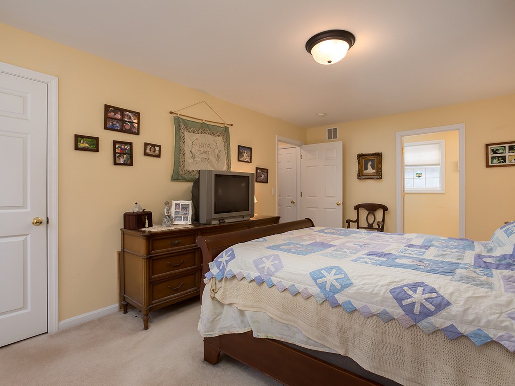 263 Fish Road Temple, NH 03084 - Photo 25 of 40 Gallery Image 25