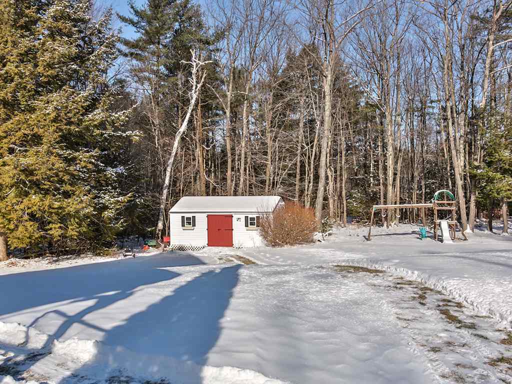 263 Fish Road Temple, NH 03084 - Photo 36 of 40 Gallery Image 36