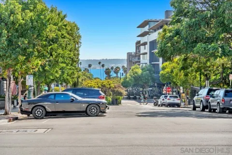 $449,900 | 1970 Columbia Street, Unit 301, San Diego, CA 92101