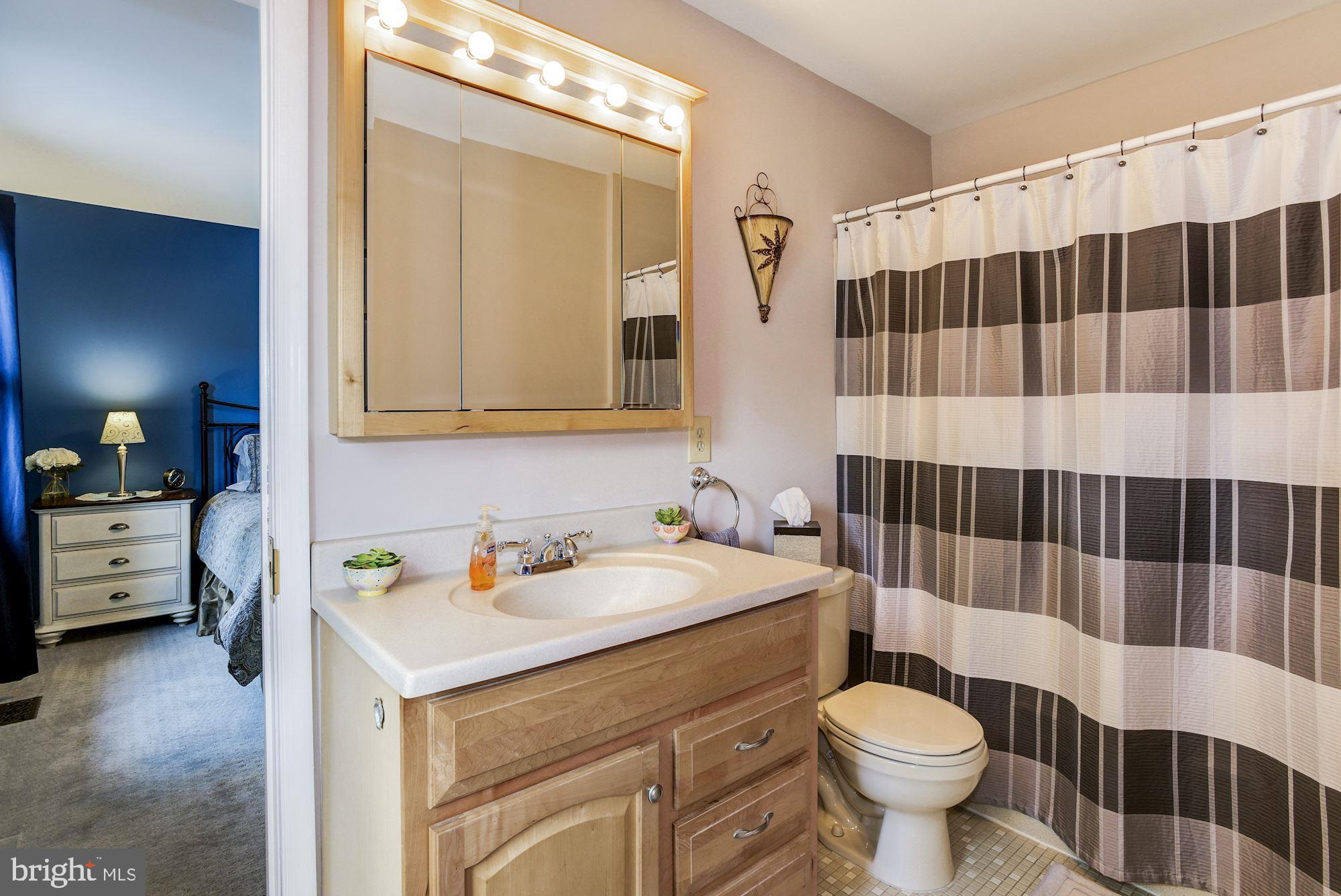 24 Farnwood Road Mount Laurel, NJ 08054 - Photo 28 of 32