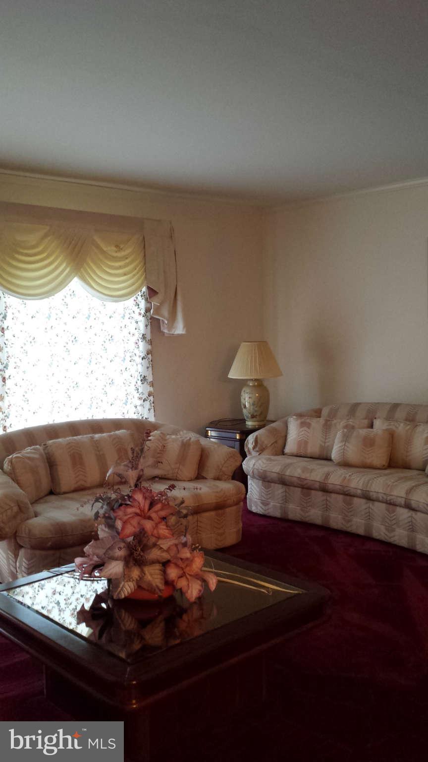 8250 Vosges Road Baltimore, MD 21244 - Photo 16 of 16 Interior General
