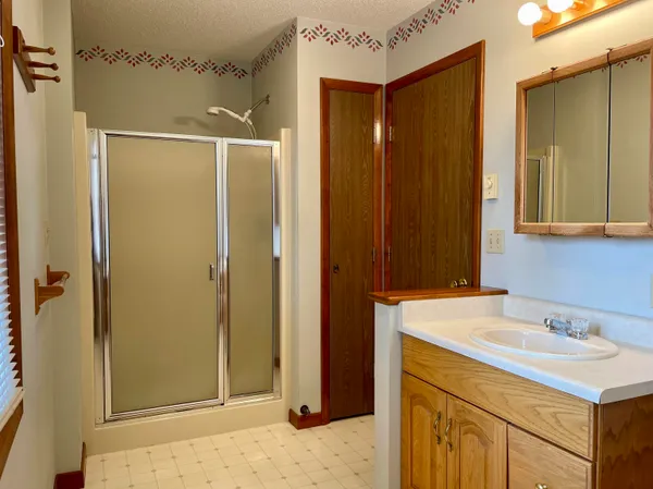 $395,000 | 333 Bellvue Avenue, Lander, WY 82520