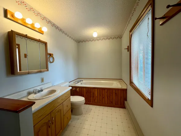 $395,000 | 333 Bellvue Avenue, Lander, WY 82520