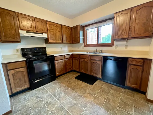$395,000 | 333 Bellvue Avenue, Lander, WY 82520