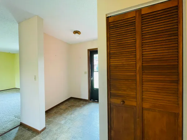 $395,000 | 333 Bellvue Avenue, Lander, WY 82520