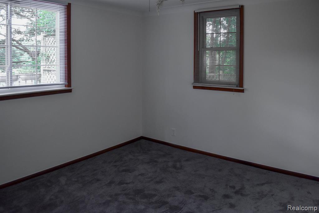 780 West Leonard Road Leonard, MI 48367 - Photo 22 of 23