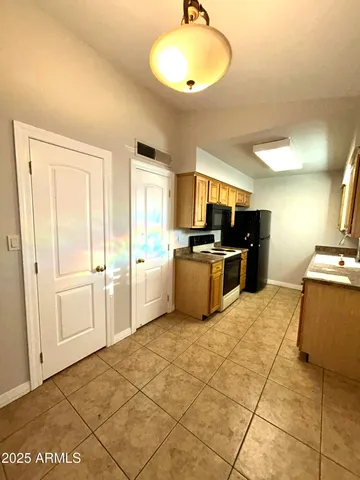 $1,350 | 6408 South Newberry Road, Unit A, Tempe, AZ 85283
