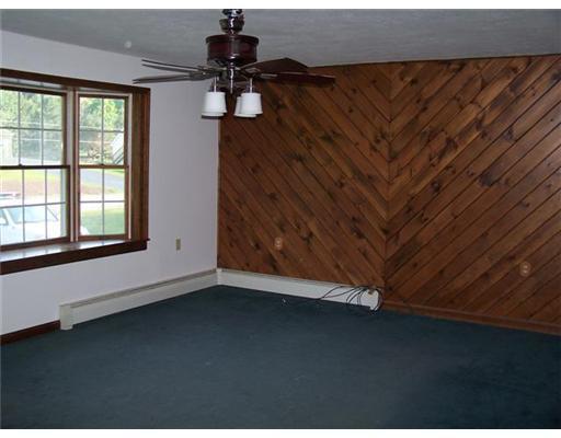 18 Loon Pond Road Sabattus, ME 04280 - Photo 8 of 16 Living Room.