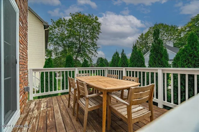 $20,000 | 4 North Circular Street, Saratoga Springs, NY 12866