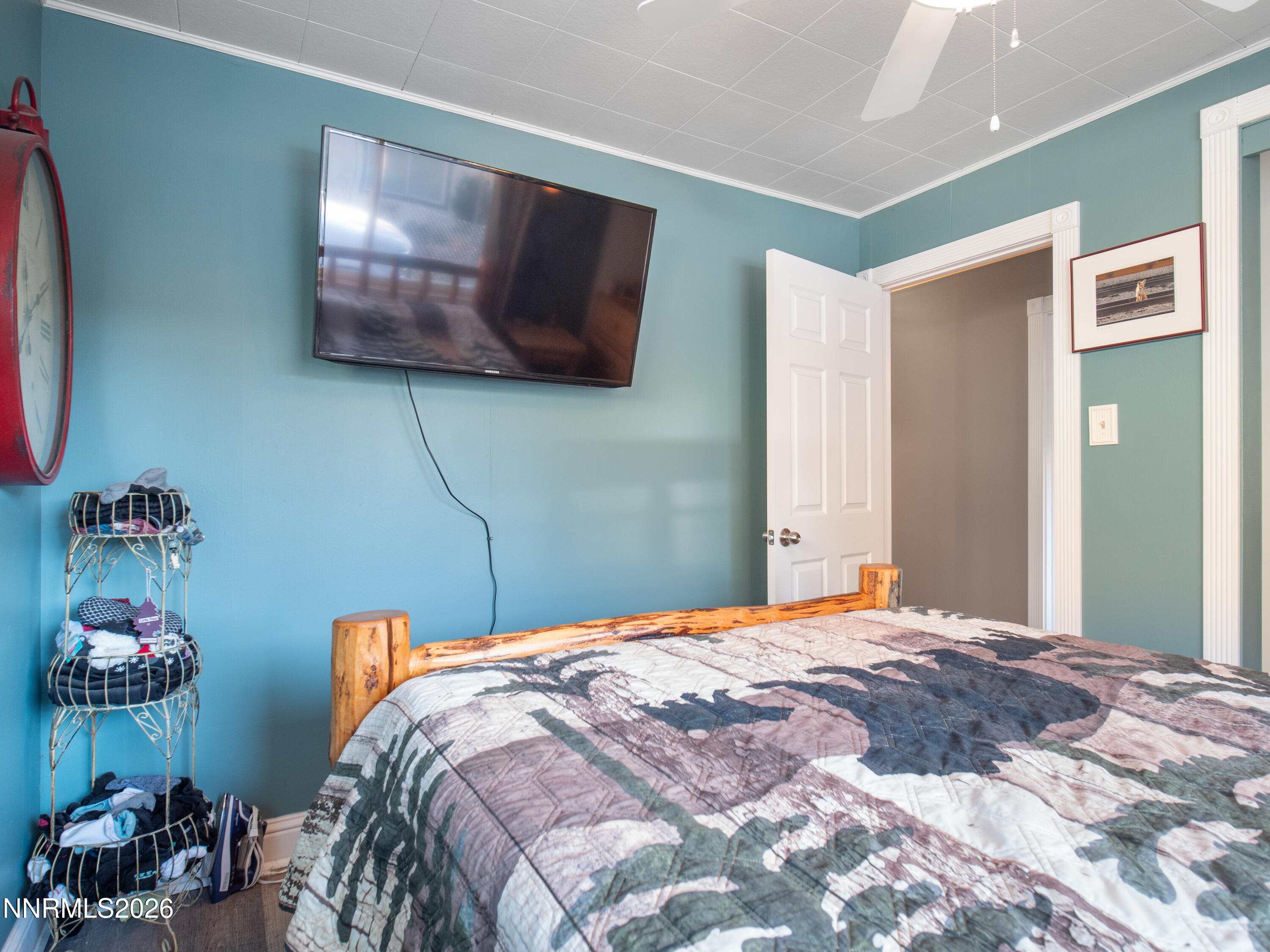 136 Palmer Way Topaz, CA 96133 - Photo 21 of 40 Photo-22
