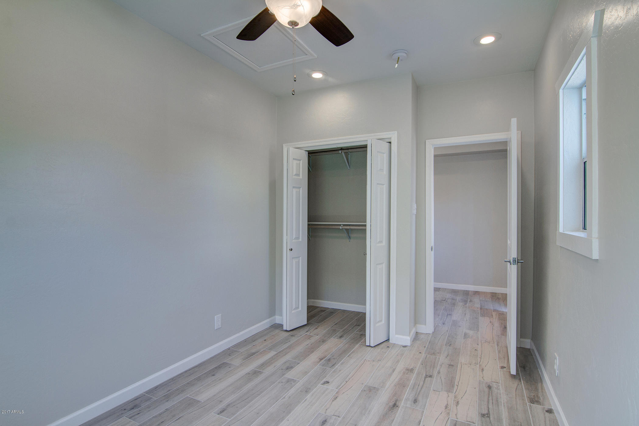 1122 East Fillmore Street Phoenix, AZ 85006 - Photo 13 of 43 Bedroom 1