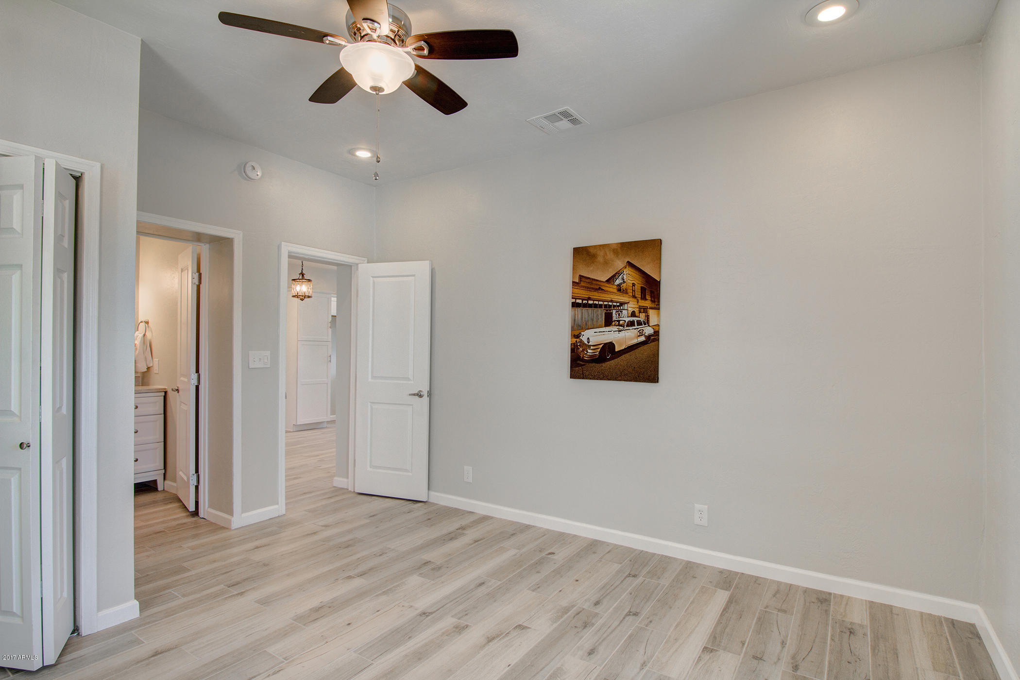 1122 East Fillmore Street Phoenix, AZ 85006 - Photo 23 of 43 Master Bedroom
