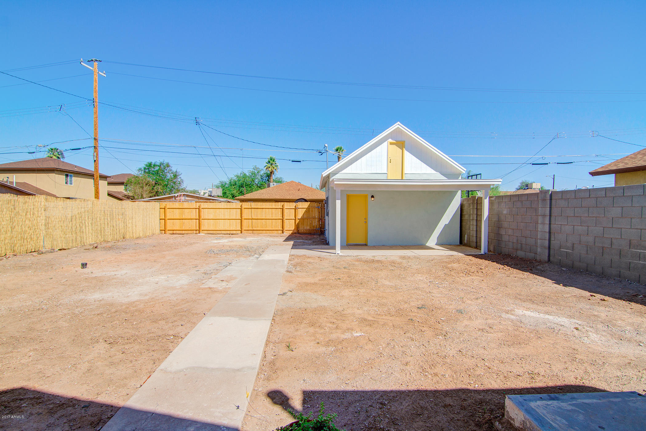 1122 East Fillmore Street Phoenix, AZ 85006 - Photo 37 of 43 Backyard