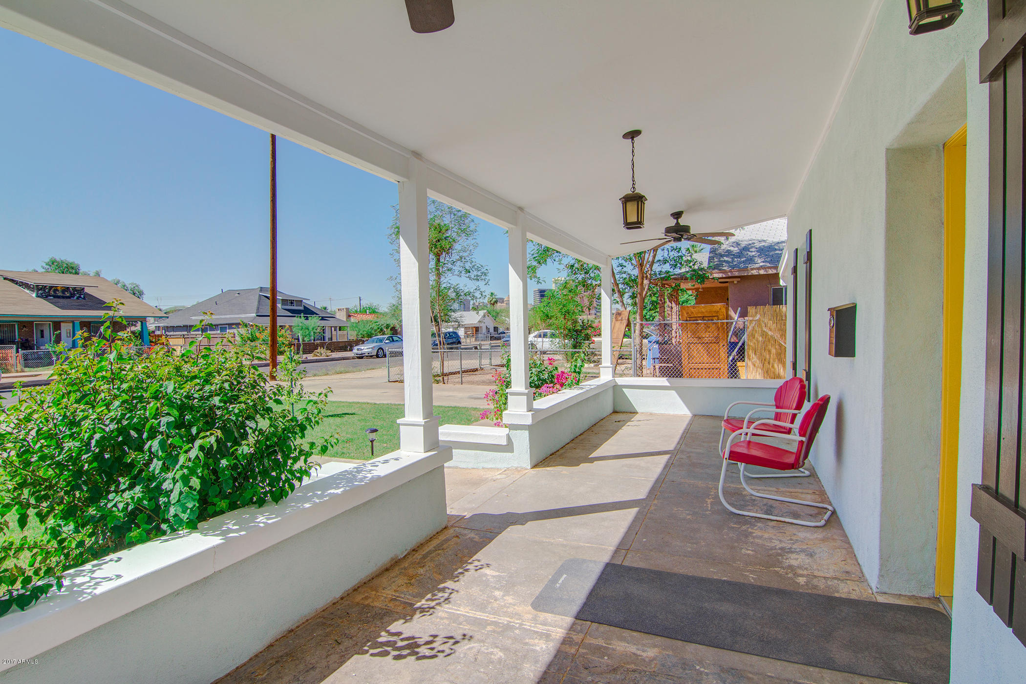 1122 East Fillmore Street Phoenix, AZ 85006 - Photo 7 of 43 Front Porch