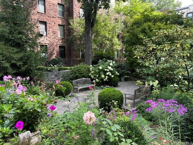 64 Sagamore Road, Unit 6L Bronxville, NY 10708 - Photo 10 of 11 Gallery Image 10