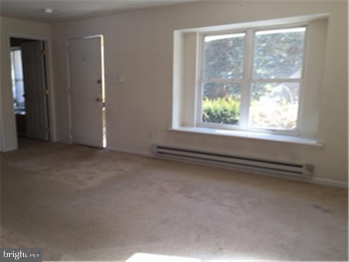 245 Williamstown Road Berlin, NJ 08009 - Photo 6 of 8