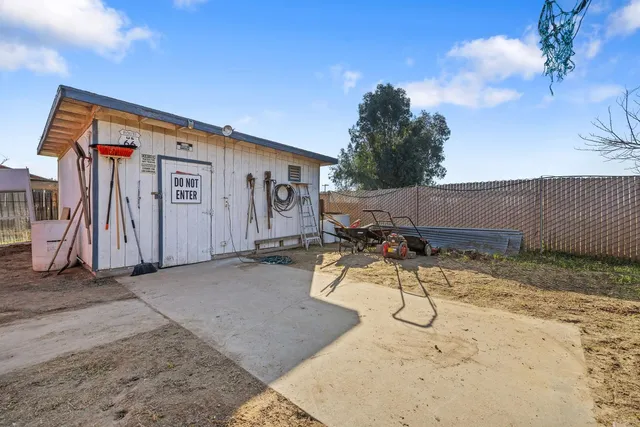 $539,000 | 10448-9 9 1/2 Avenue, Hanford, CA 93230