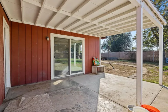 $539,000 | 10448-9 9 1/2 Avenue, Hanford, CA 93230