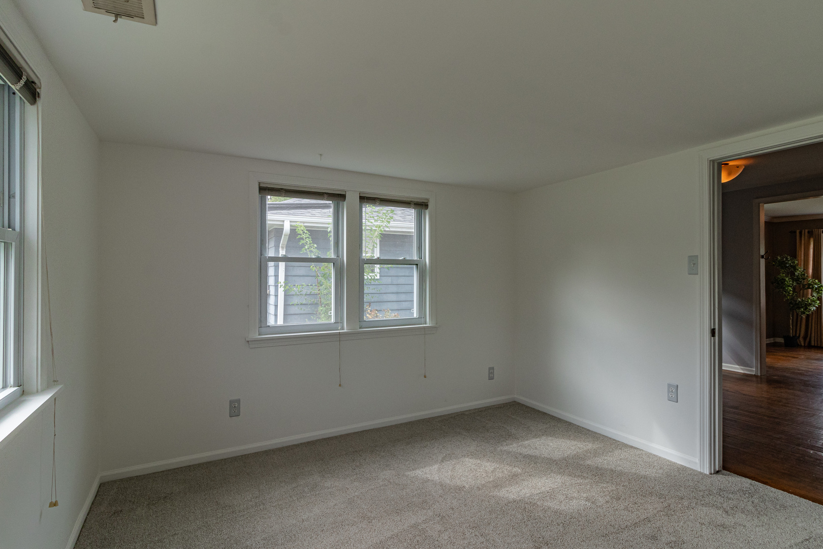 18229 West Big Oaks Road Grayslake, IL 60030 - Photo 14 of 22 an empty room with windows