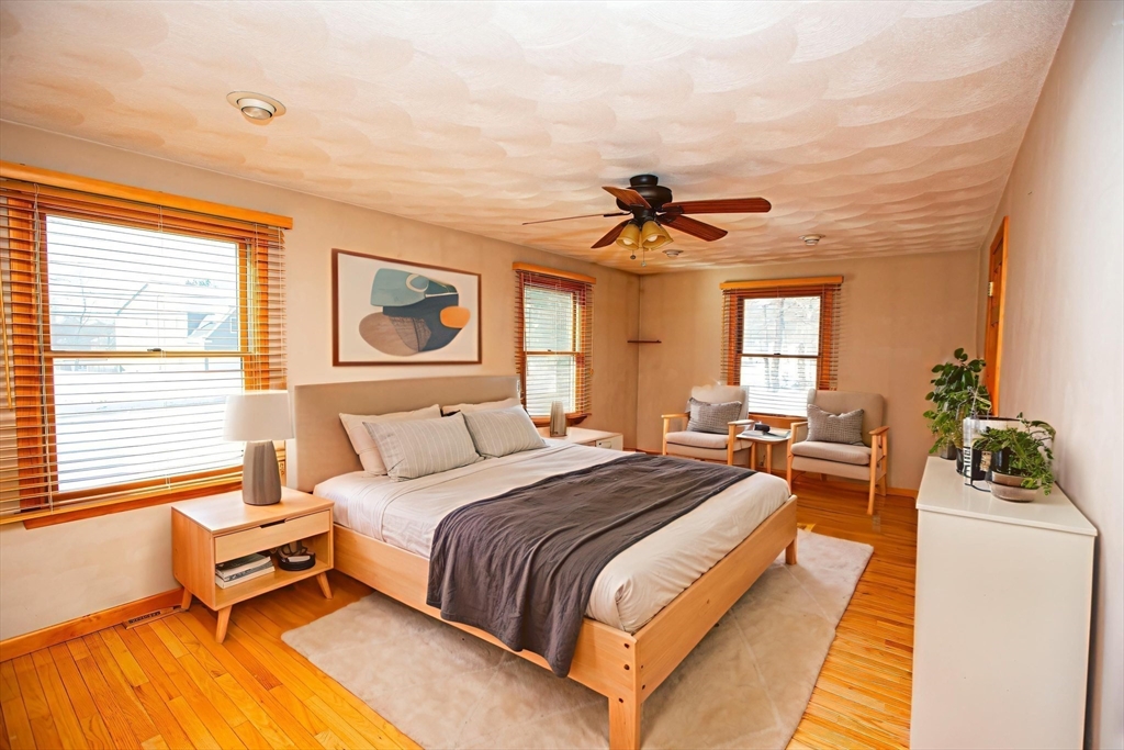 357 Tiffany Street Attleboro, MA 02703 - Photo 21 of 36