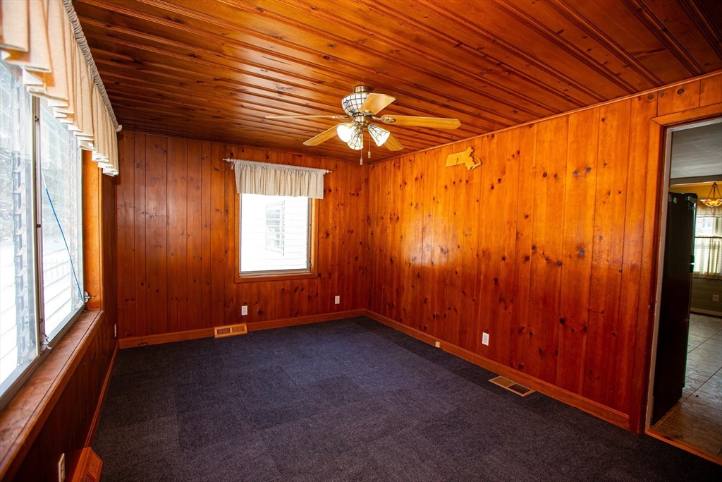 357 Tiffany Street Attleboro, MA 02703 - Photo 30 of 36