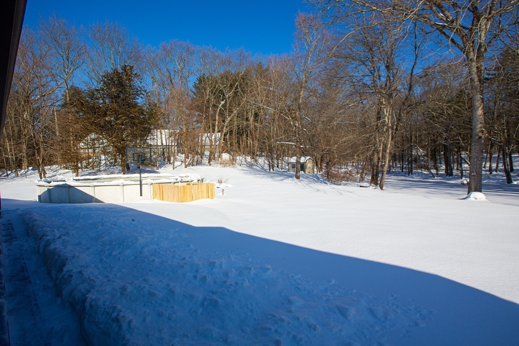 357 Tiffany Street Attleboro, MA 02703 - Photo 7 of 36