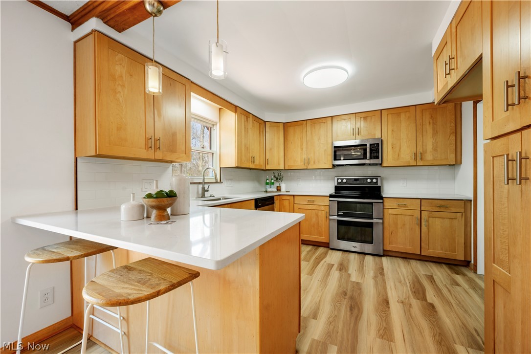 482 Garnette Road Akron, OH 44313 - Photo 10 of 32 Gallery Image 10