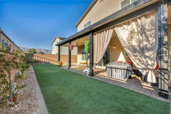 $597,000 | 7543 Marie Brook Lane, North Las Vegas, NV 89084