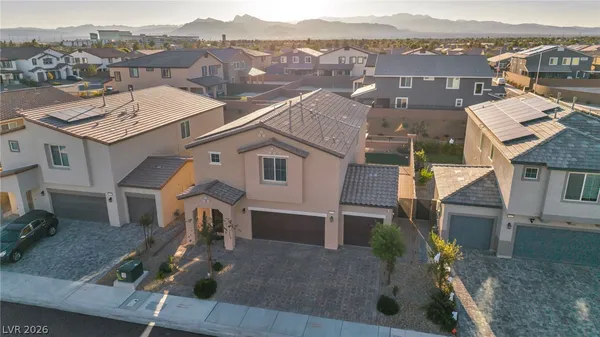 $597,000 | 7543 Marie Brook Lane, North Las Vegas, NV 89084