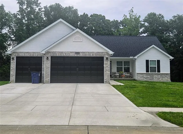 $382,900 | 10721 Trenton Lane, Unit TBB, Foristell, MO 63348