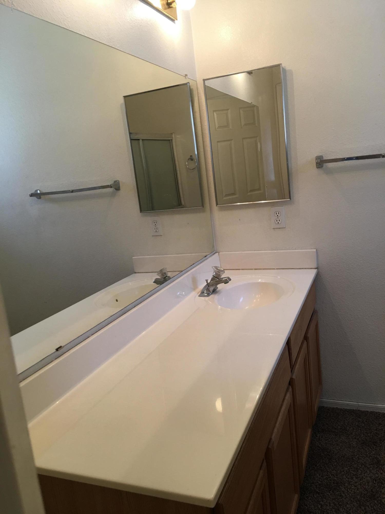 590 West Colt Road Chandler, AZ 85225 - Photo 10 of 19 Master bath
