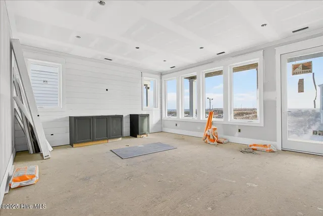 $2,195,000 | 458 Ocean Boulevard West, Holden Beach, NC 28462