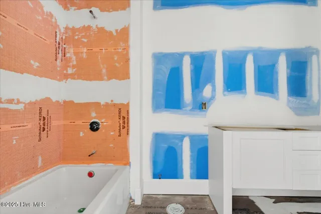 $2,195,000 | 458 Ocean Boulevard West, Holden Beach, NC 28462